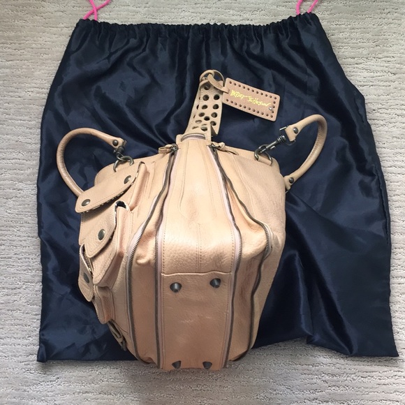 BETSEY JOHNSON 90’S VINTAGE PEPPLE GRAIN SATCHEL. - Picture 5 of 8